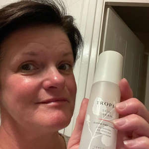 Tropic With Angie Brobyn Logo